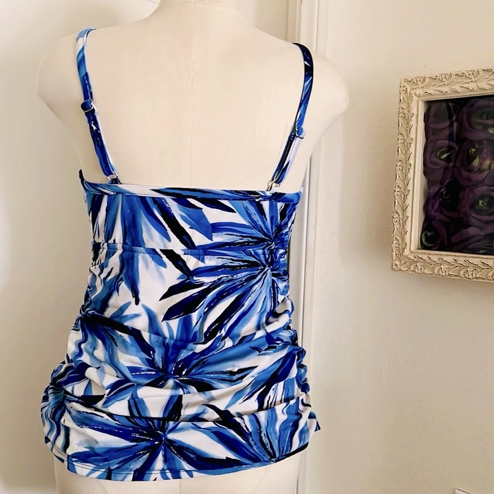 Tankini / Flattering Design In Blues - Picture 4 of 10